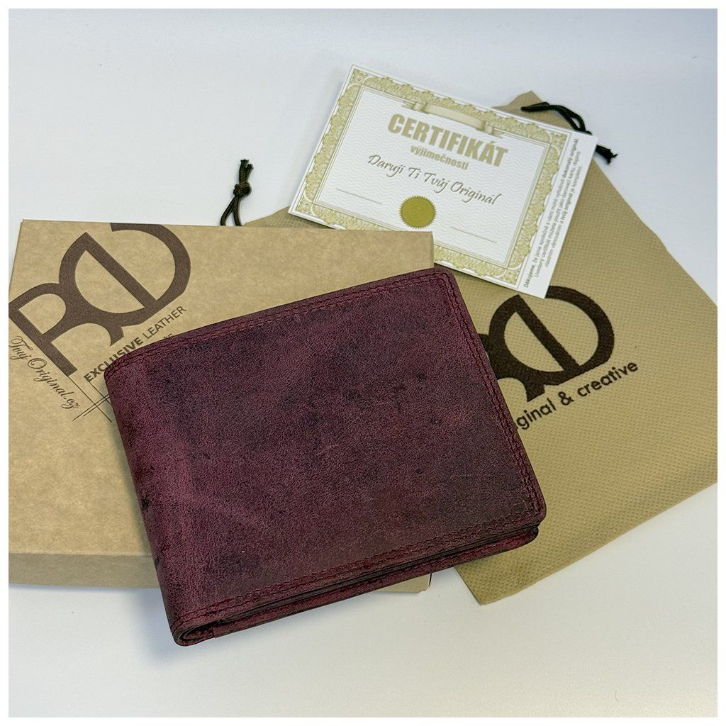 Kožená bordo peněženka s monogramem